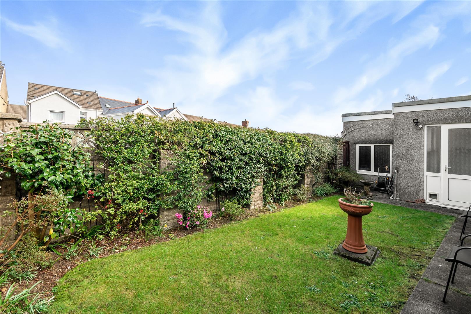 Ger-Y-Parc, Morriston, Swansea, SA6 7DR